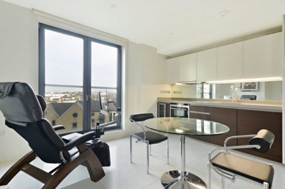 2 Bedroom Apartment